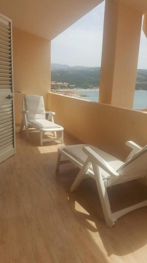 Fronte Mare Attico Indipendente Ed Esclusivo Con Terrazza Panoramica Apartment อิโซลา โรสซา ภายนอก รูปภาพ
